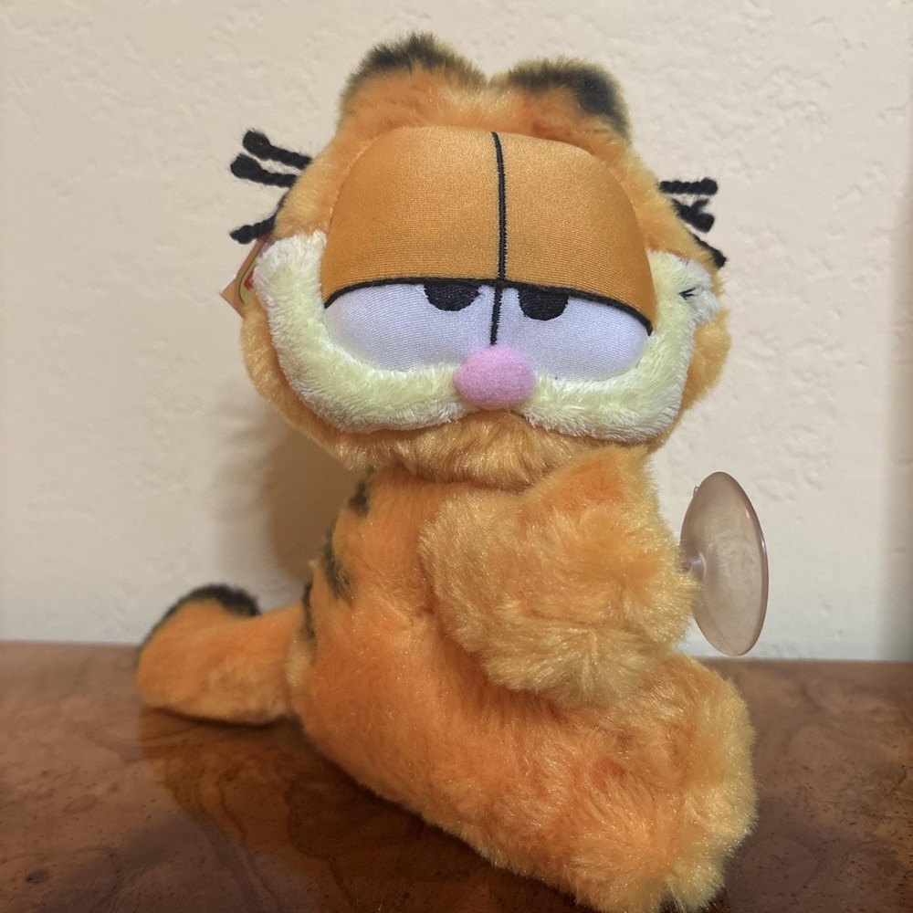 Vintage Stuffed Aurora Garfield 7" Plush Just Clinging Around Suction Cup Hands